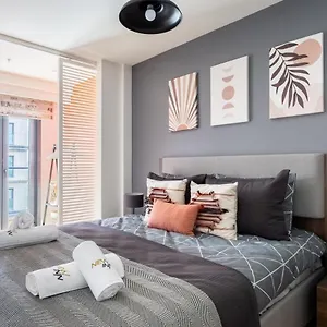  Apartment Avangart By Newinn